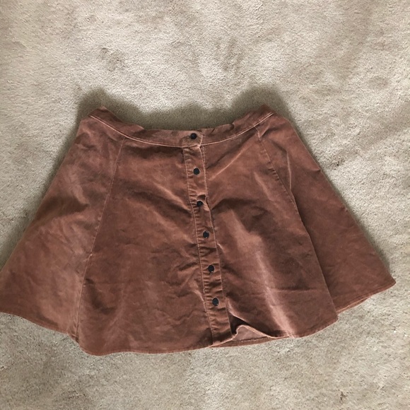 BRANDY MELVILLE SKIRT - Picture 1 of 1
